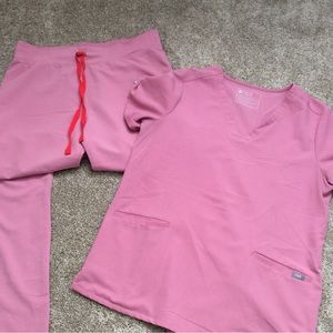 Excellent condition FIGS scrub set